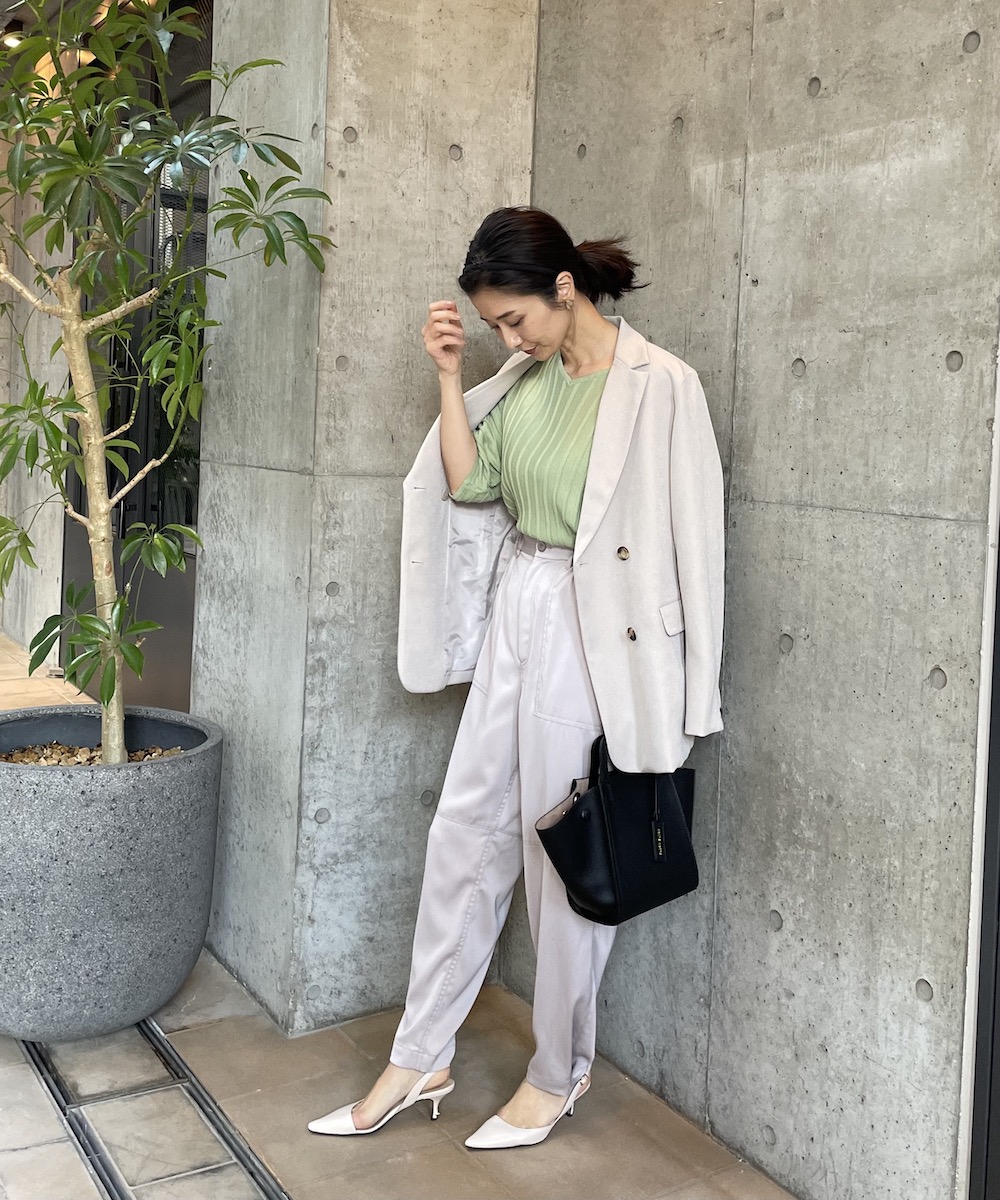 【LAST SALE】未使用品・グロッシー２wayシルエットカーゴパンツ | WEBストア | ファッションレンタル【EDIST. CLOSET】