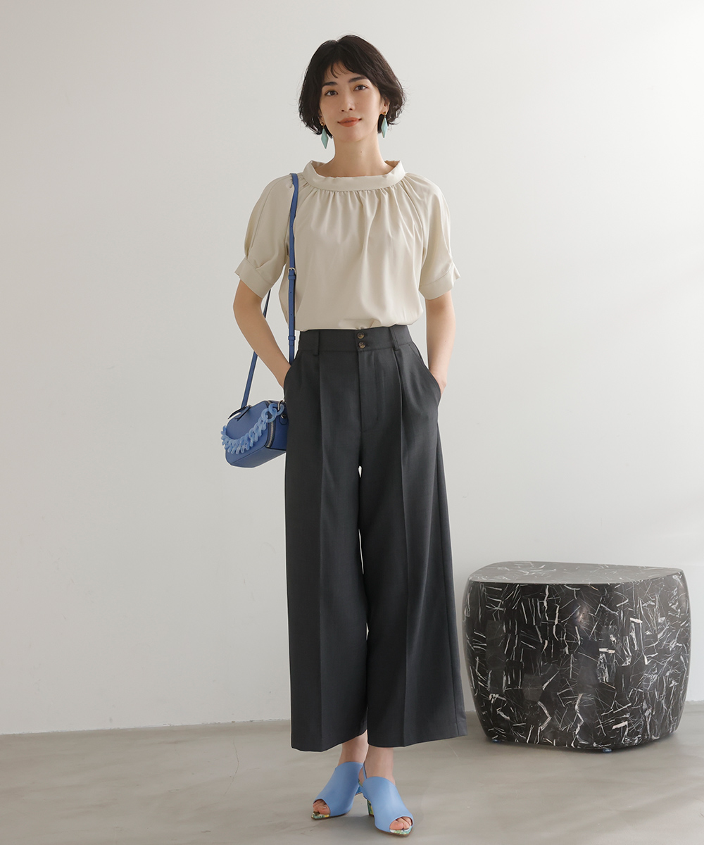 ★新商品★ドライタッチグレーセンタープレスパンツ | WEBストア | ファッションレンタル【EDIST. CLOSET】