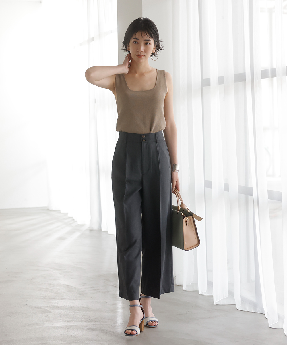 ★新商品★ドライタッチグレーセンタープレスパンツ | WEBストア | ファッションレンタル【EDIST. CLOSET】